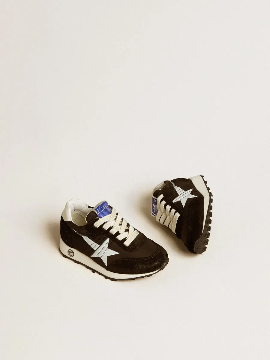 Marathon Junior in nylon nero con stella stampata e talloncino in pelle