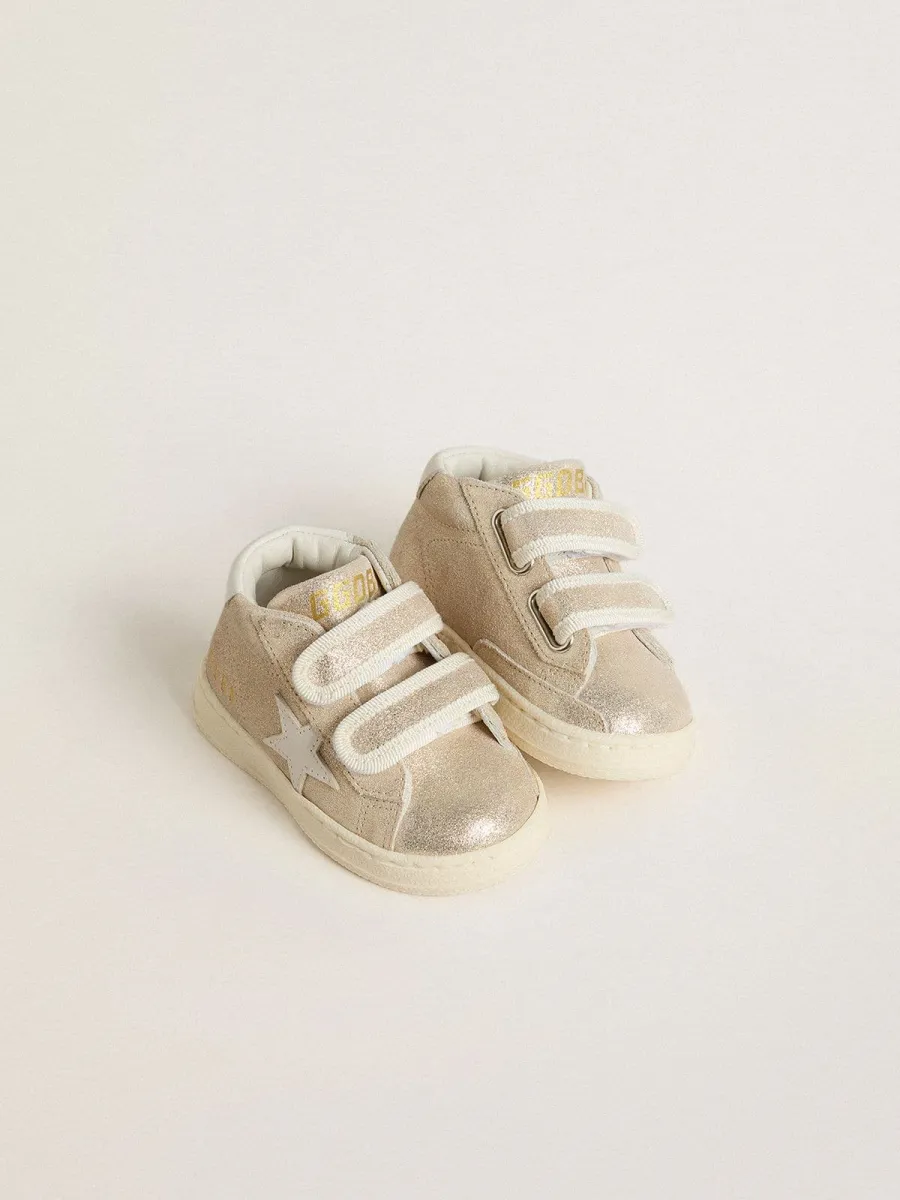 June Junior in suede laminato sabbia con stella e talloncino in pelle bianca