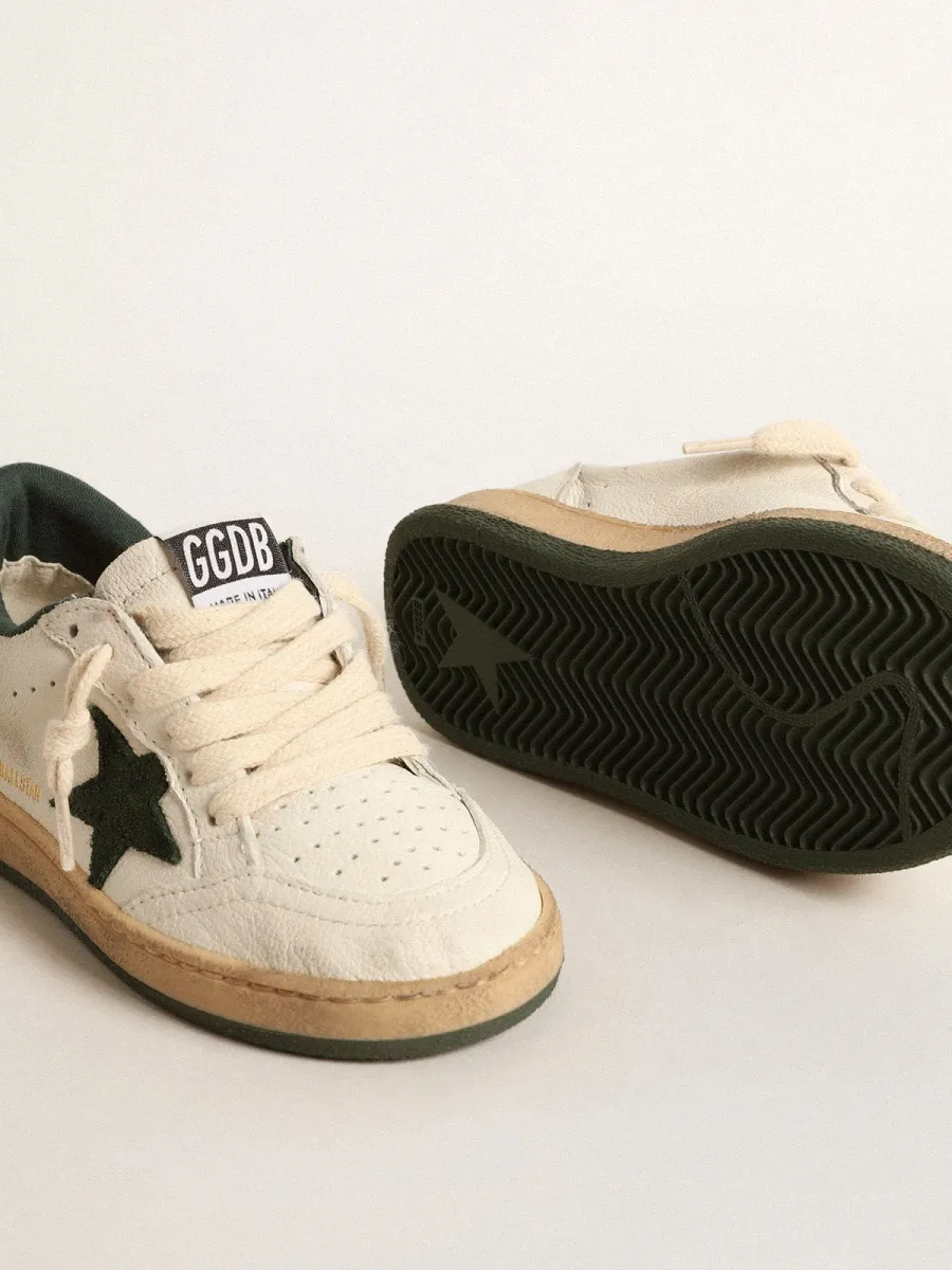 Ball Star junior in pelle bianca con stella in suede verde