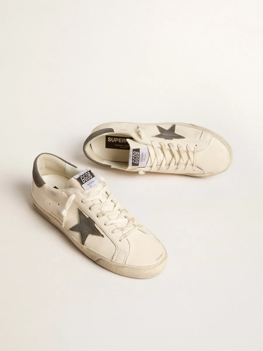 Super-Star in nappa con stella e talloncino in suede grigi