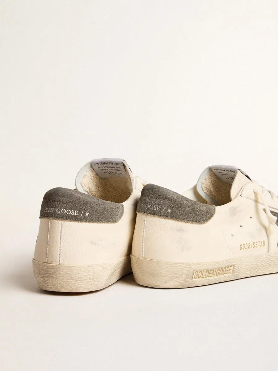 Super-Star in nappa con stella e talloncino in suede grigi