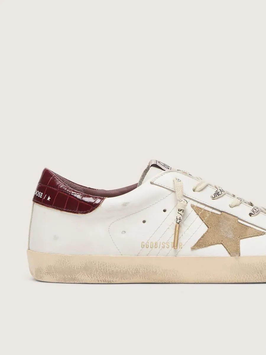 Super-Star Uomo con stella in suede sabbia e talloncino in pelle cocco rossa