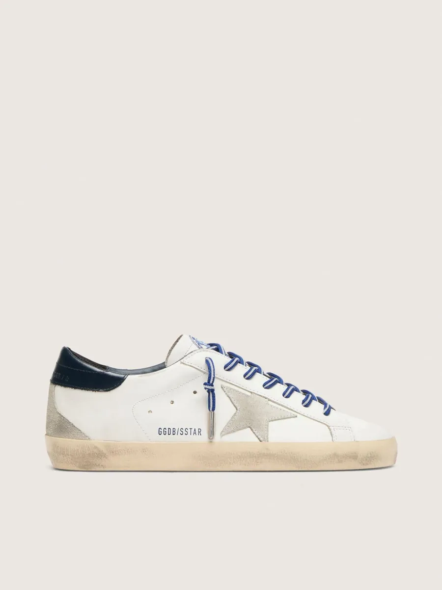 Super-Star Uomo LTD in pelle bianca con stella in suede e talloncino in pelle blu