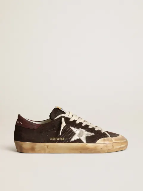 Super-Star Uomo Penstar in suede marrone con stella color platino