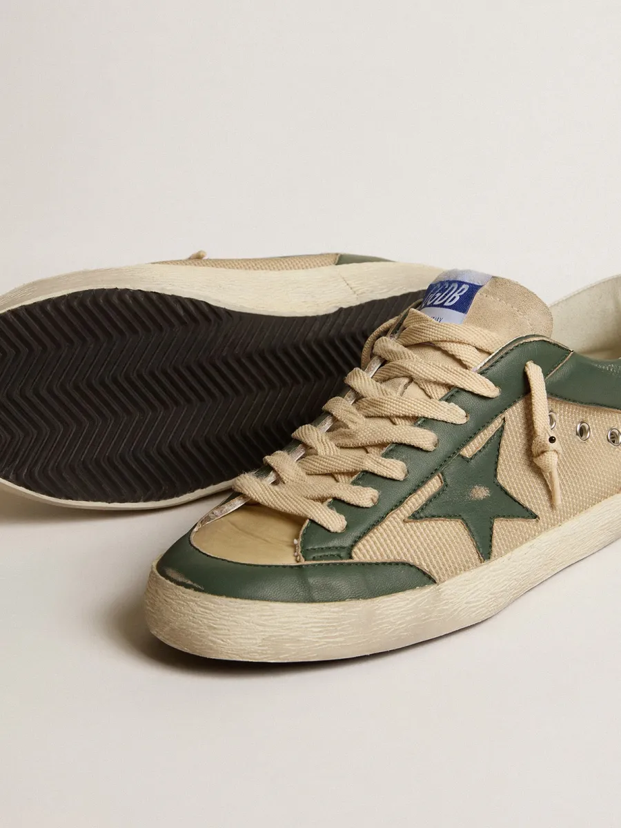 Super-Star Uomo  in rete panna e nappa verde con stella in nappa
