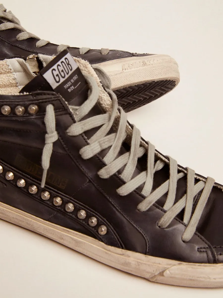 Slide Uomo di colore nero con borchie applicate