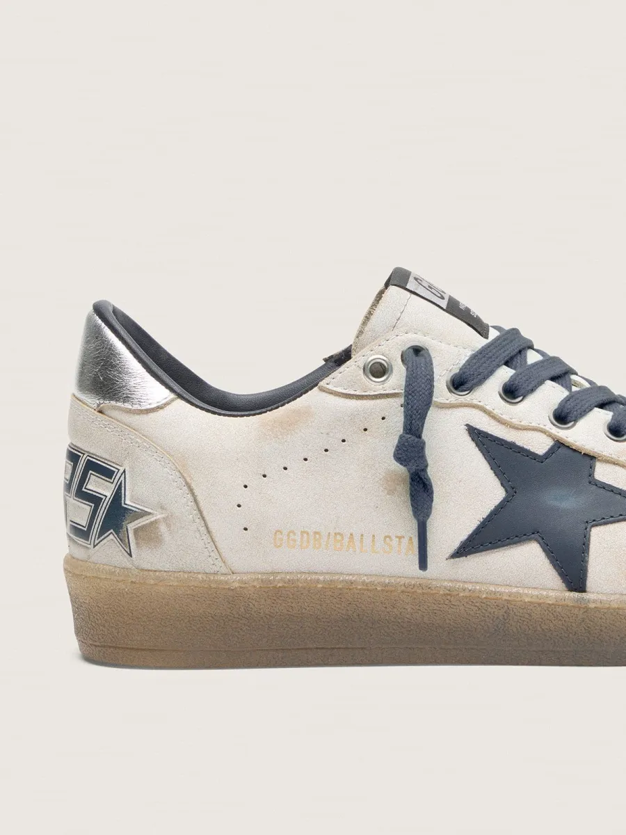 Ball Star uomo in pelle bianca con stella in pelle blu scuro e talloncino in pelle laminata argento