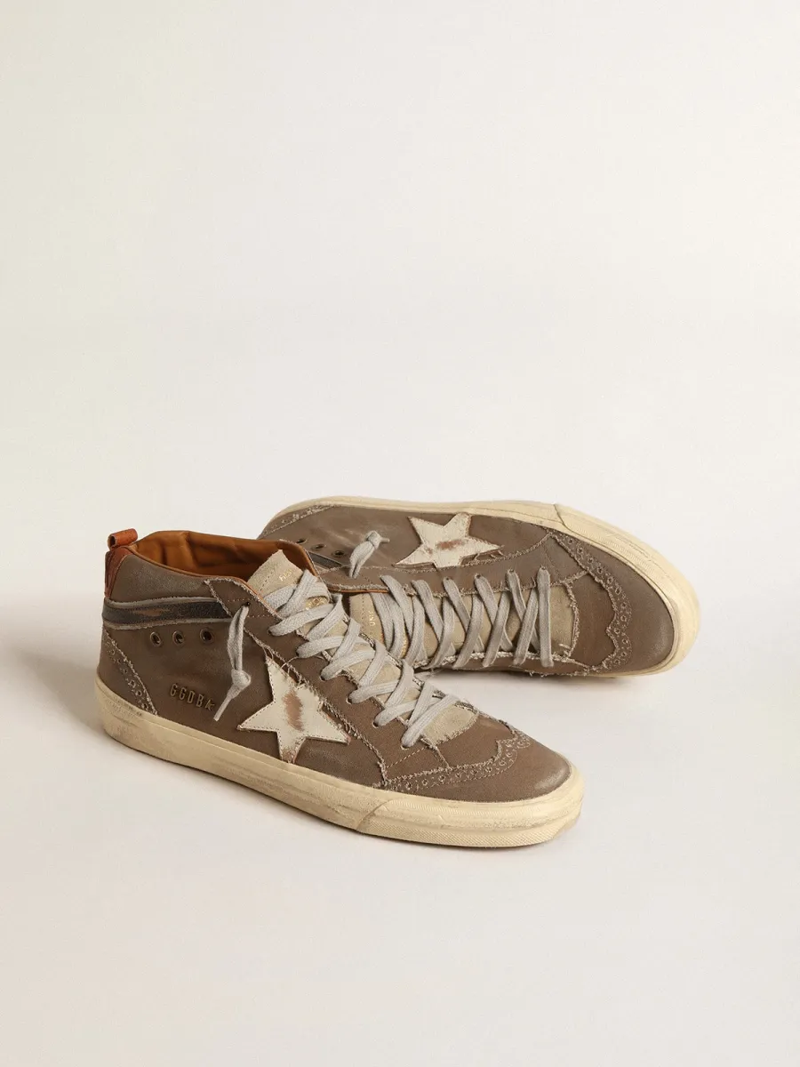 Mid Star in canvas verde con stella in pelle e virgola nera