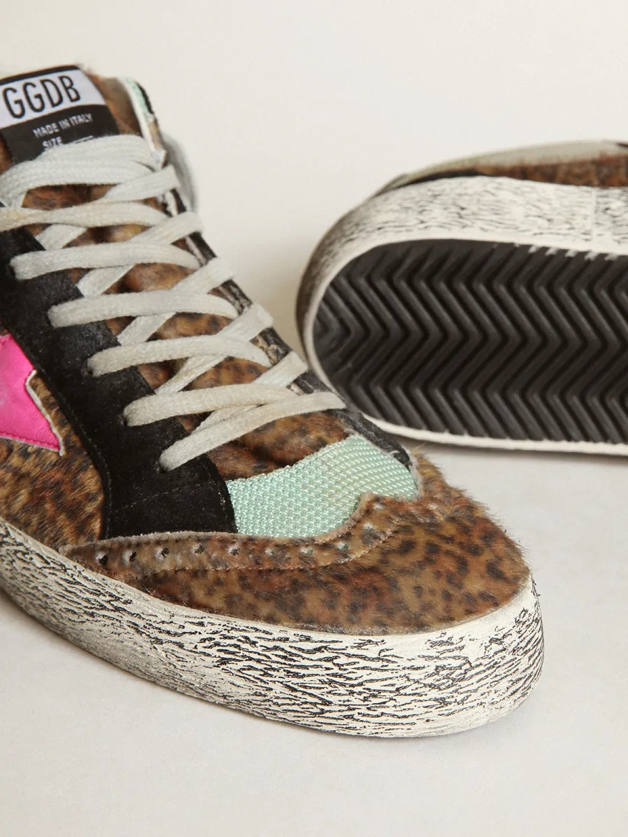 Mid Star in cavallino leopardato con stella in pelle color fucsia