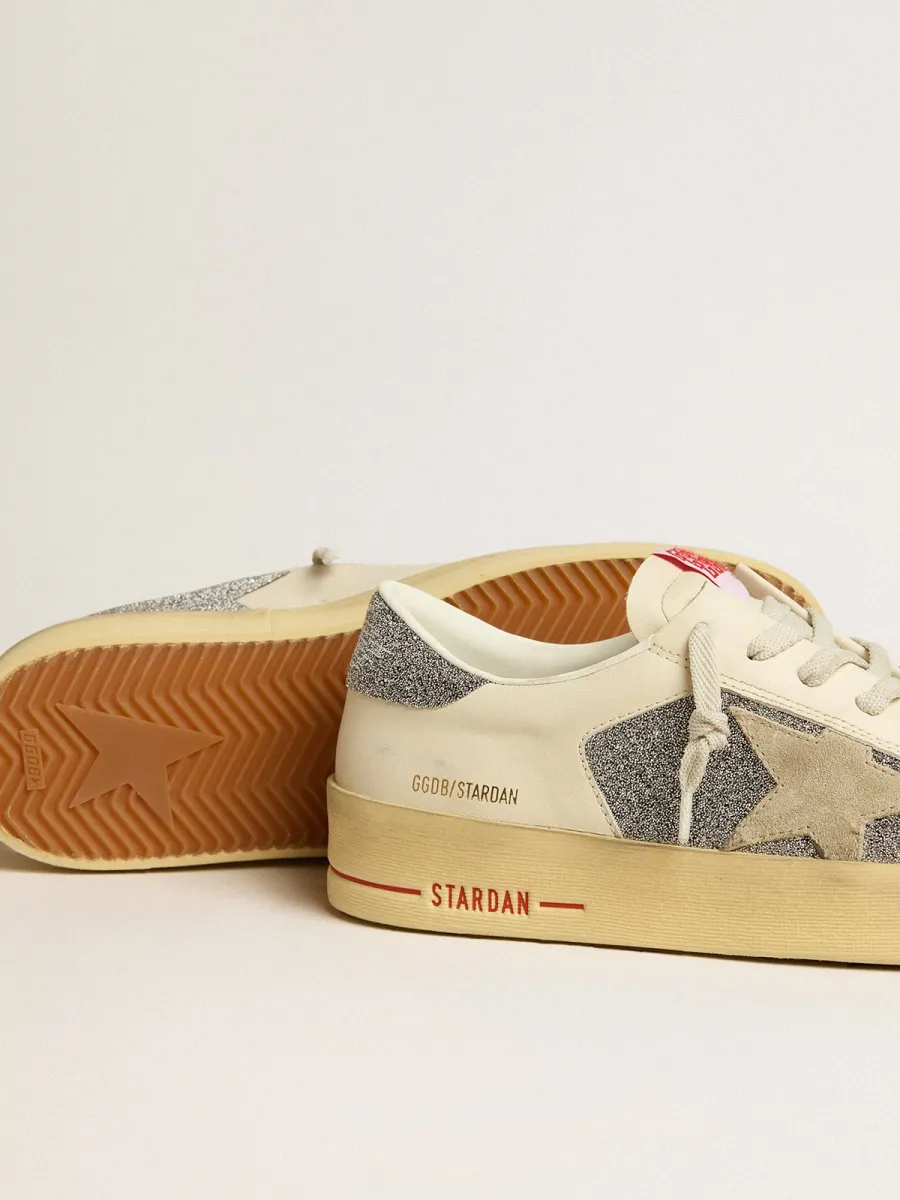 Stardan Uomo in suede con stella sabbia e inserti in cristalli Swarovski