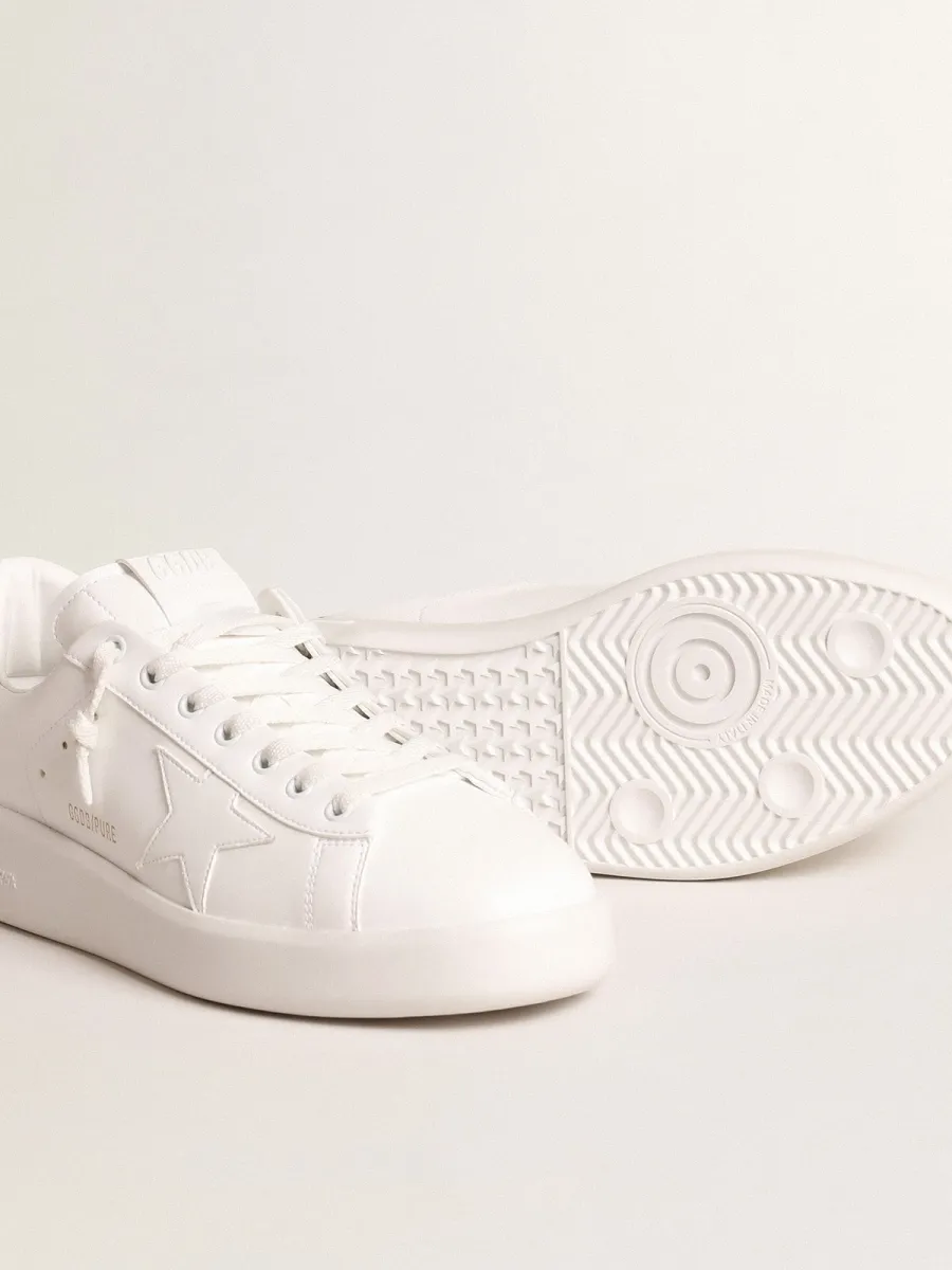 Purestar con stella bio-based bianca e talloncino in pelle opaca verde