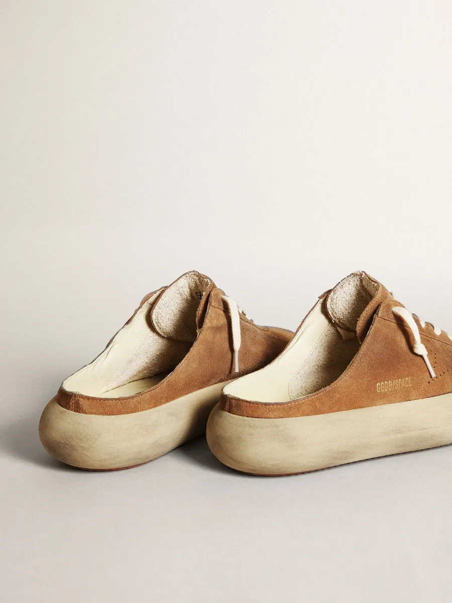 Space-Star Sabot Uomo in suede color tabacco con stella traforata
