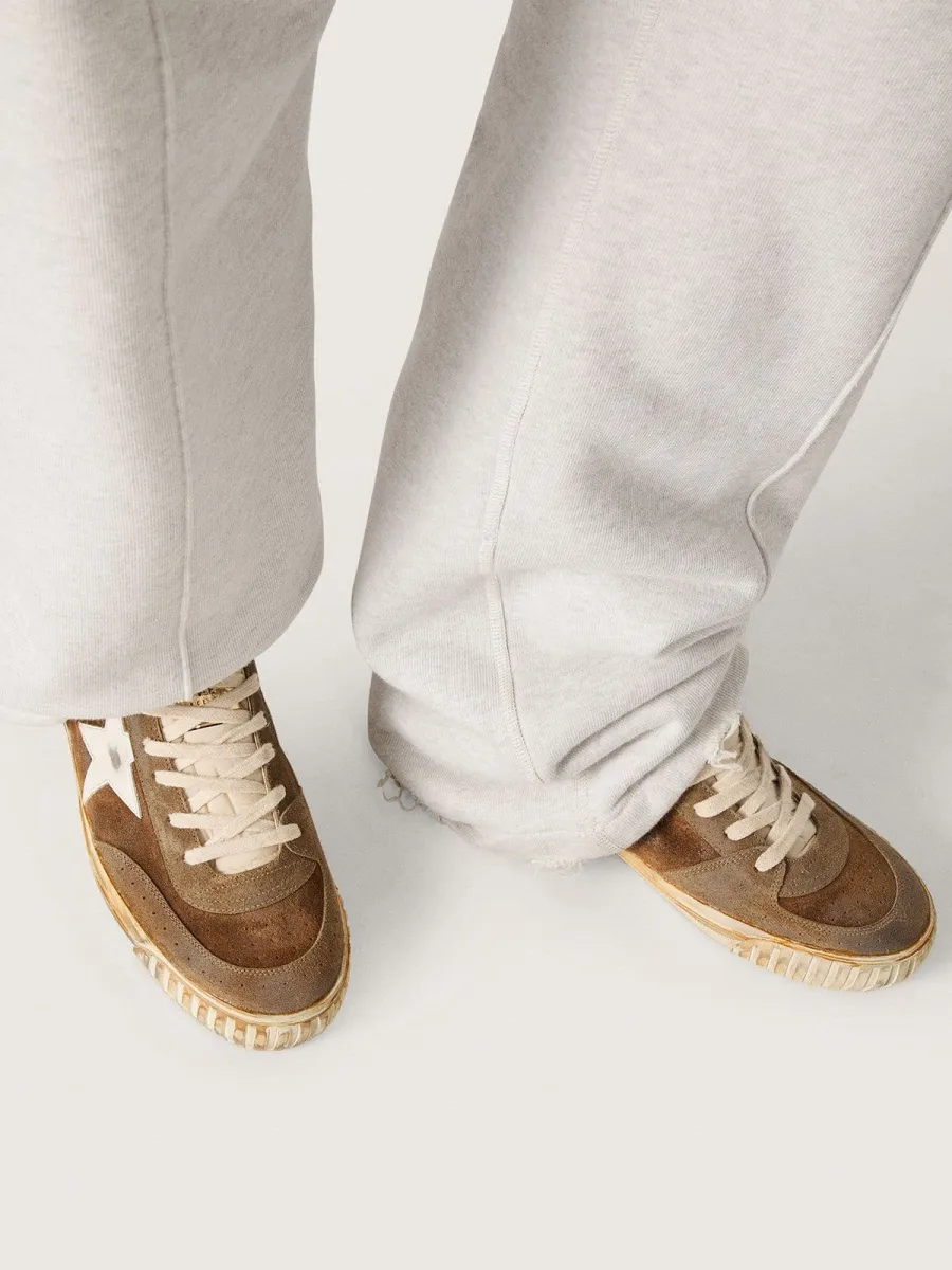 Mid Star Uomo LAB in suede color ruggine con stella in pelle bianca