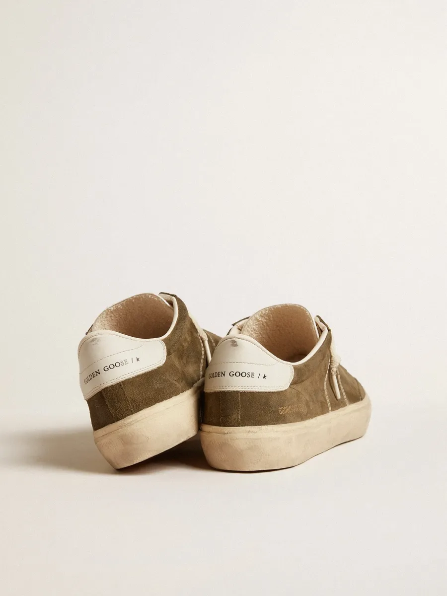 Soul Star Uomo in suede verde con talloncino e linguetta in pelle bianca