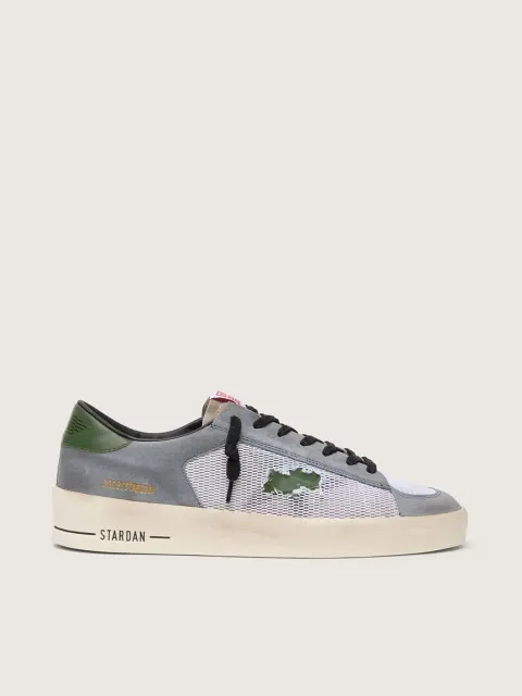 Stardan Uomo in suede color azzurro polvere con stella e talloncino in pelle verde