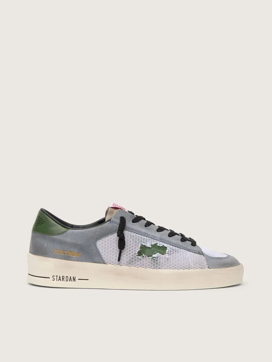 Stardan Uomo in suede color azzurro polvere con stella e talloncino in pelle verde