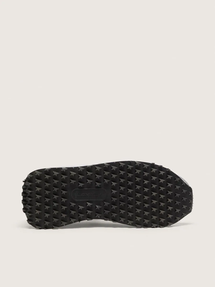 Marathon Uomo con tomaia in nylon ripstop di colore argento e stella nera
