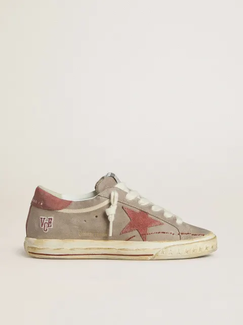 Super-Star Uomo LTD in suede grigio con stella e talloncino in suede cerato rosso