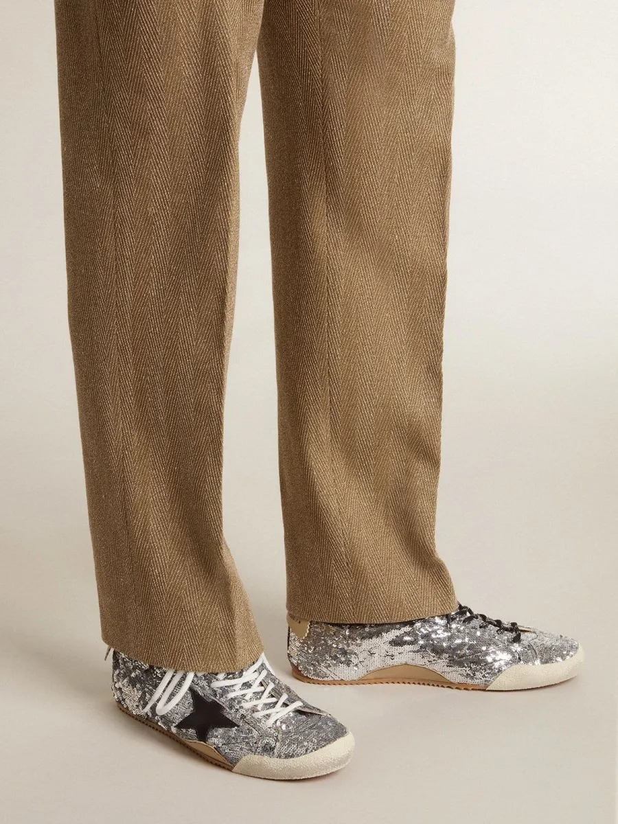 True-Star Uomo in paillettes argento con stella color nero e talloncino in pelle argento