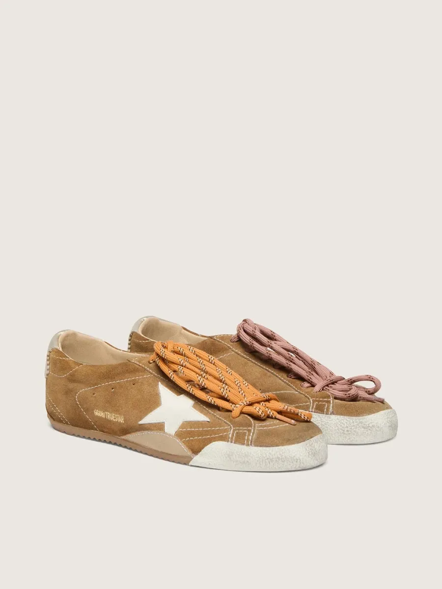 True-Star Uomo in suede color tabacco con stella bianca e talloncino platino