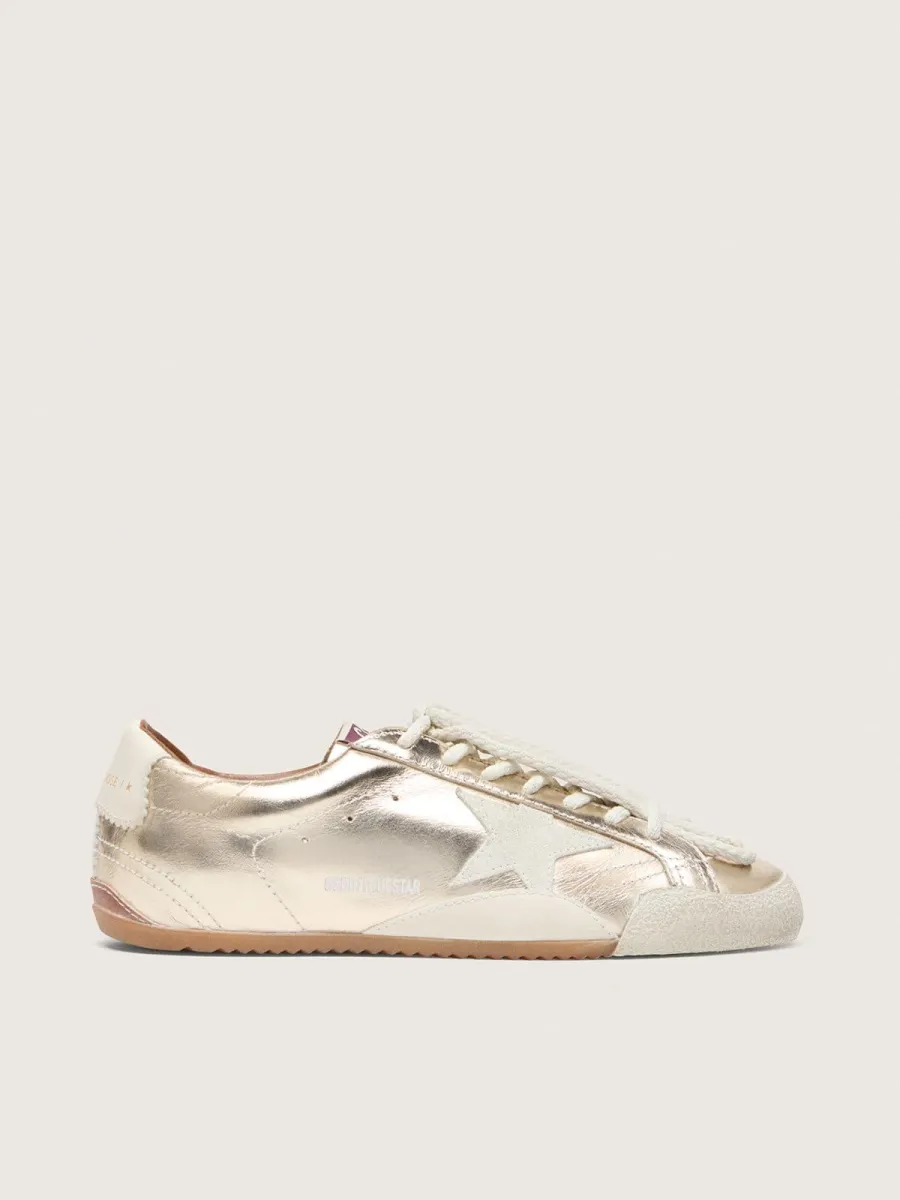 True-Star uomo in pelle laminata platino con stella in suede grigio chiaro