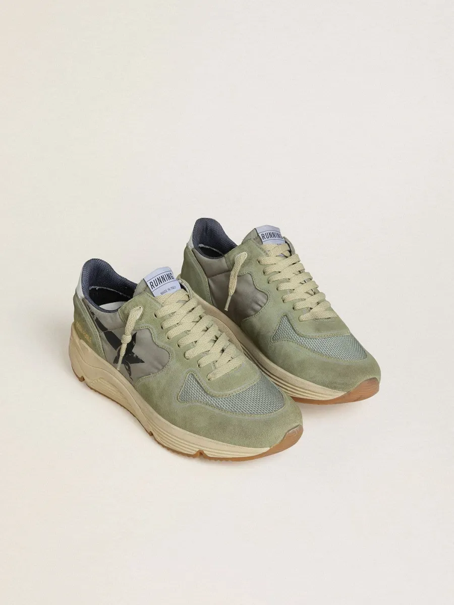 Running Sole Uomo in nylon e suede verde salvia con stella nera stampata