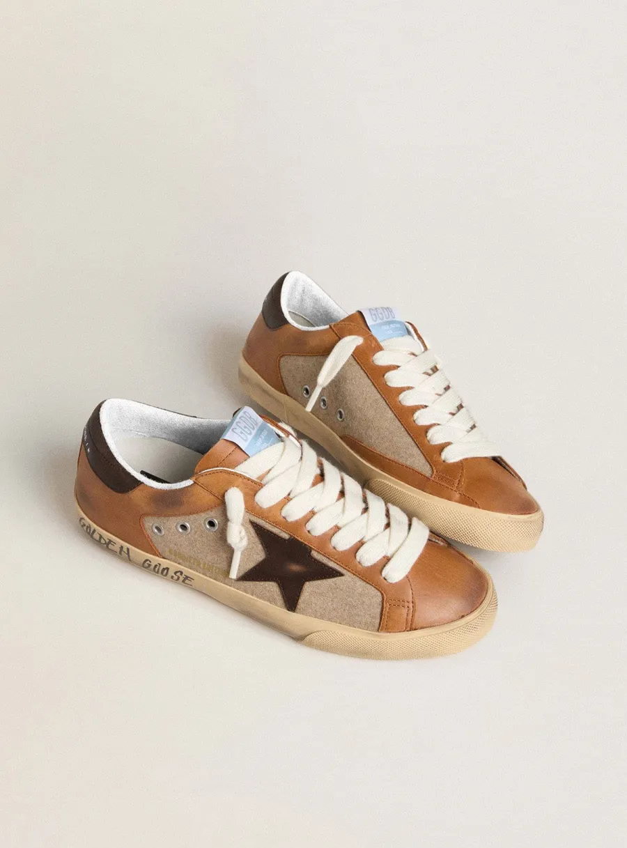 Super-Star Uomo LTD in lana beige con stella in pelle marrone e inserti cammello
