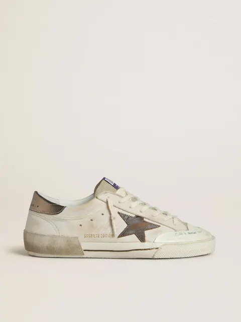 Super-Star Uomo LTD in suede con stella in pelle marrone e talloncino in pelle laminata