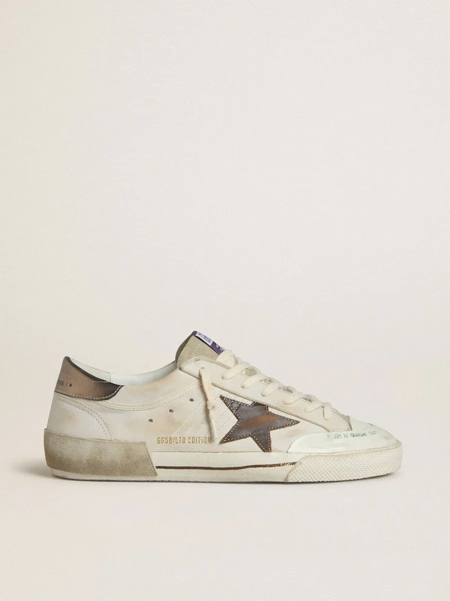 Super-Star Uomo LTD in suede con stella in pelle marrone e talloncino in pelle laminata