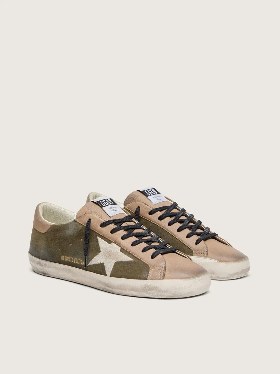Super-Star LTD uomo in suede verde oliva con stella ricamata in color crema