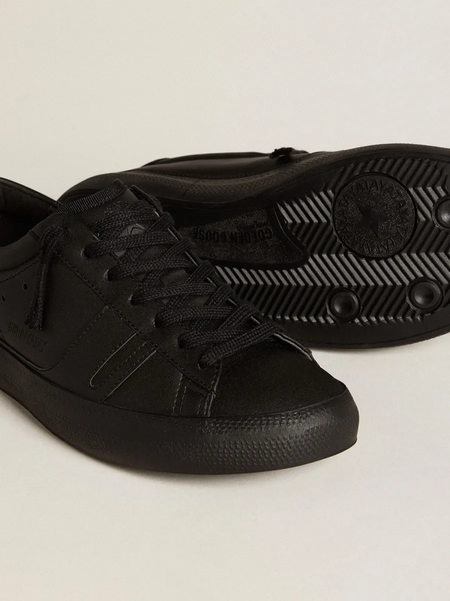 Sneaker Yatay Model 1B sostenibile con tomaia bio-based e Y nera
