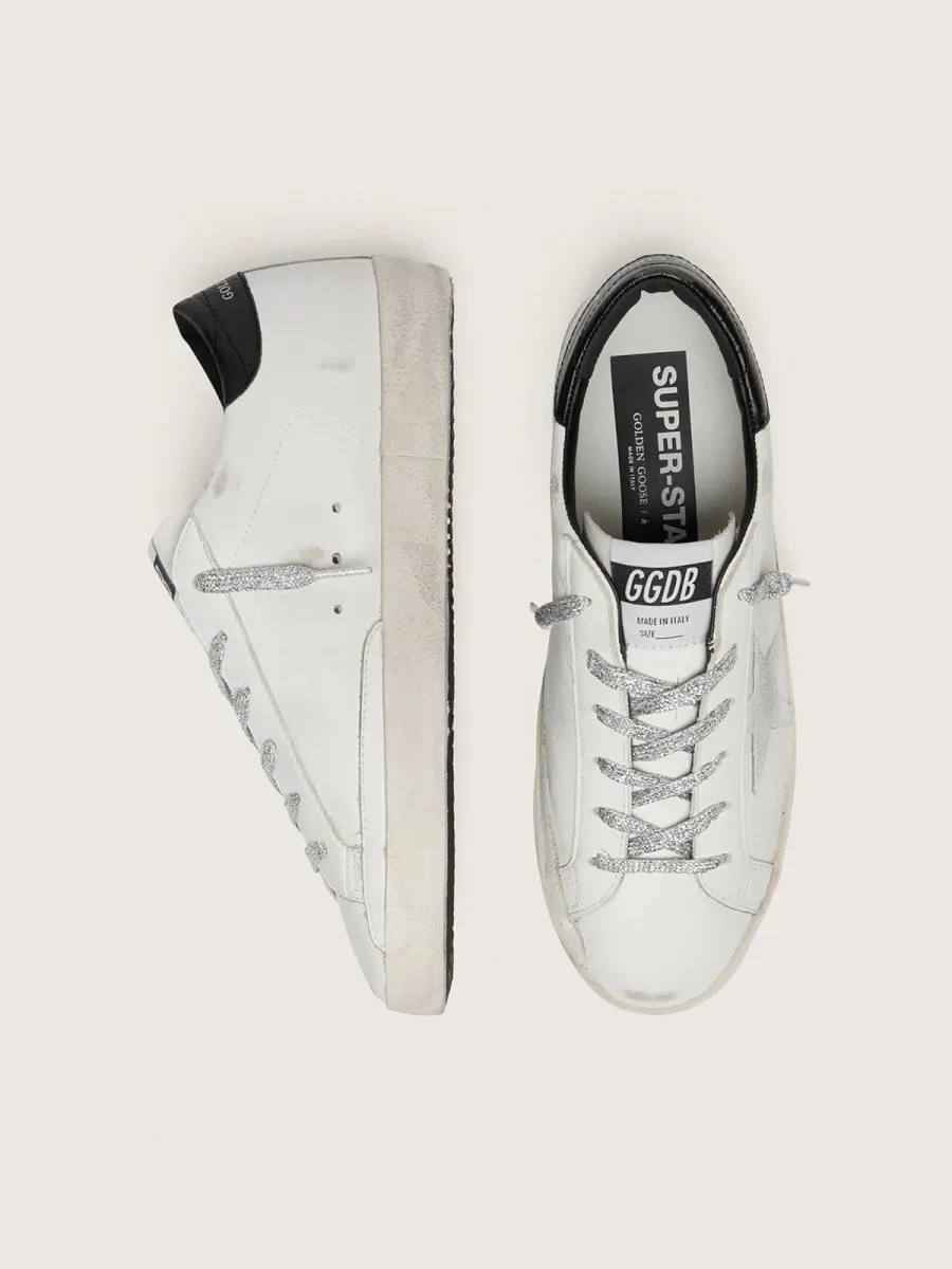 Super-Star Donna con stella in suede bianco e talloncino in pelle cocco nera