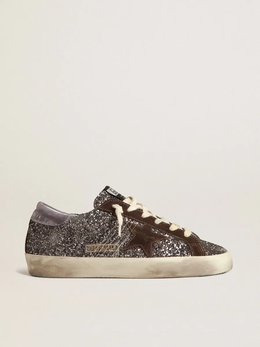 Super-Star in glitter con stella marrone e talloncino lilla