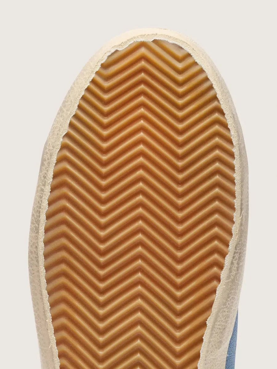 Super-Star in suede azzurro con stella e talloncino in pelle beige
