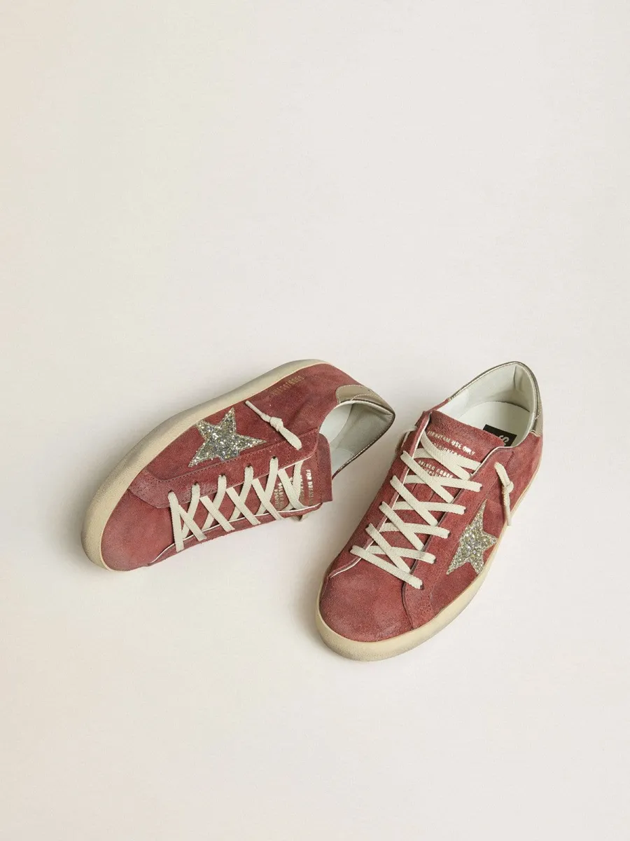 Super-Star Donna LTD in suede rosso con stella in glitter argento e talloncino in pelle laminata