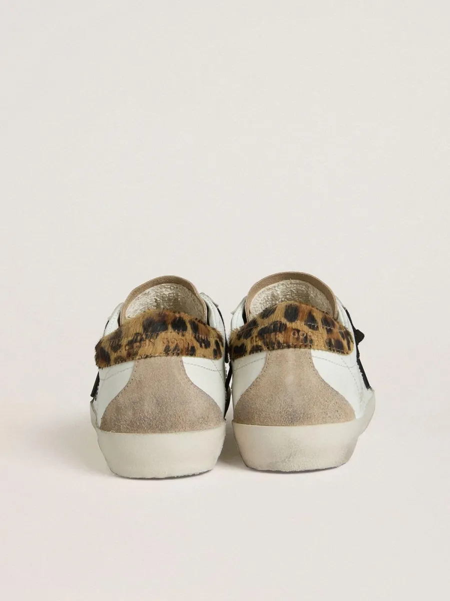 Super-Star Donna con stella in glitter neri e talloncino in cavallino leopardato