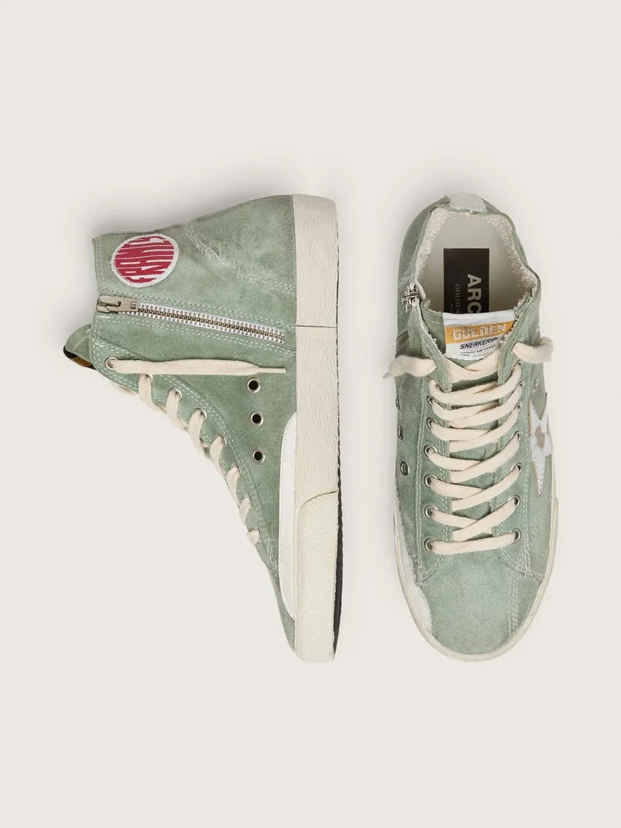 Francy in suede verde con stella in pelle laminata argento
