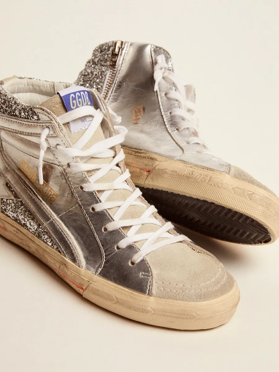 Slide Donna con tomaia in pelle laminata e glitter argento