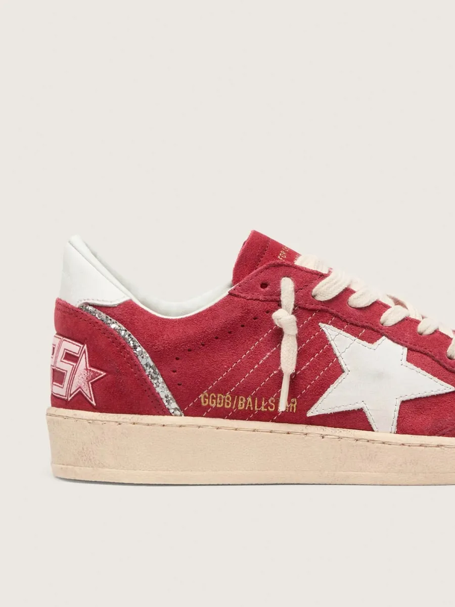 Ball Star in suede rosso con stella e talloncino in pelle bianca