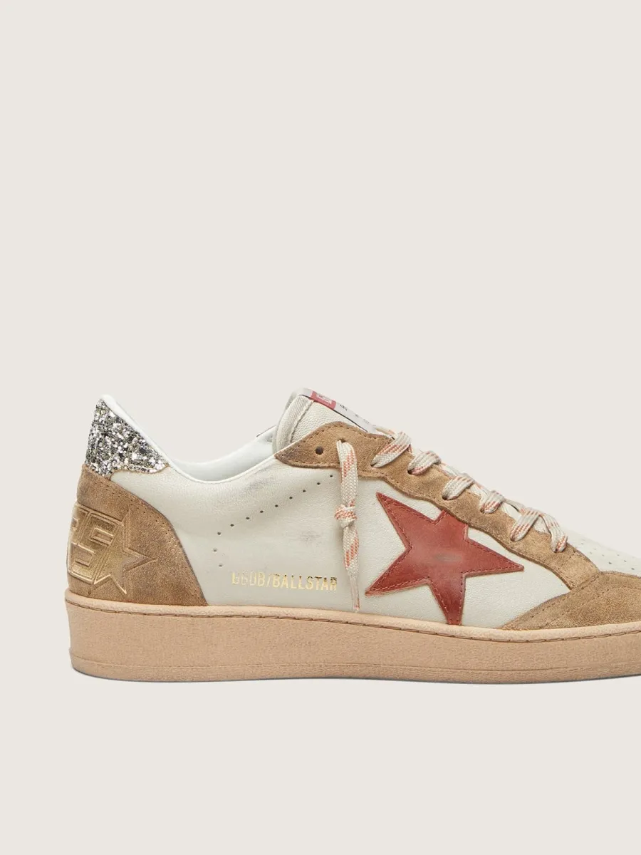 Ball Star donna in pelle crema con stella in pelle mattone e inserti in suede