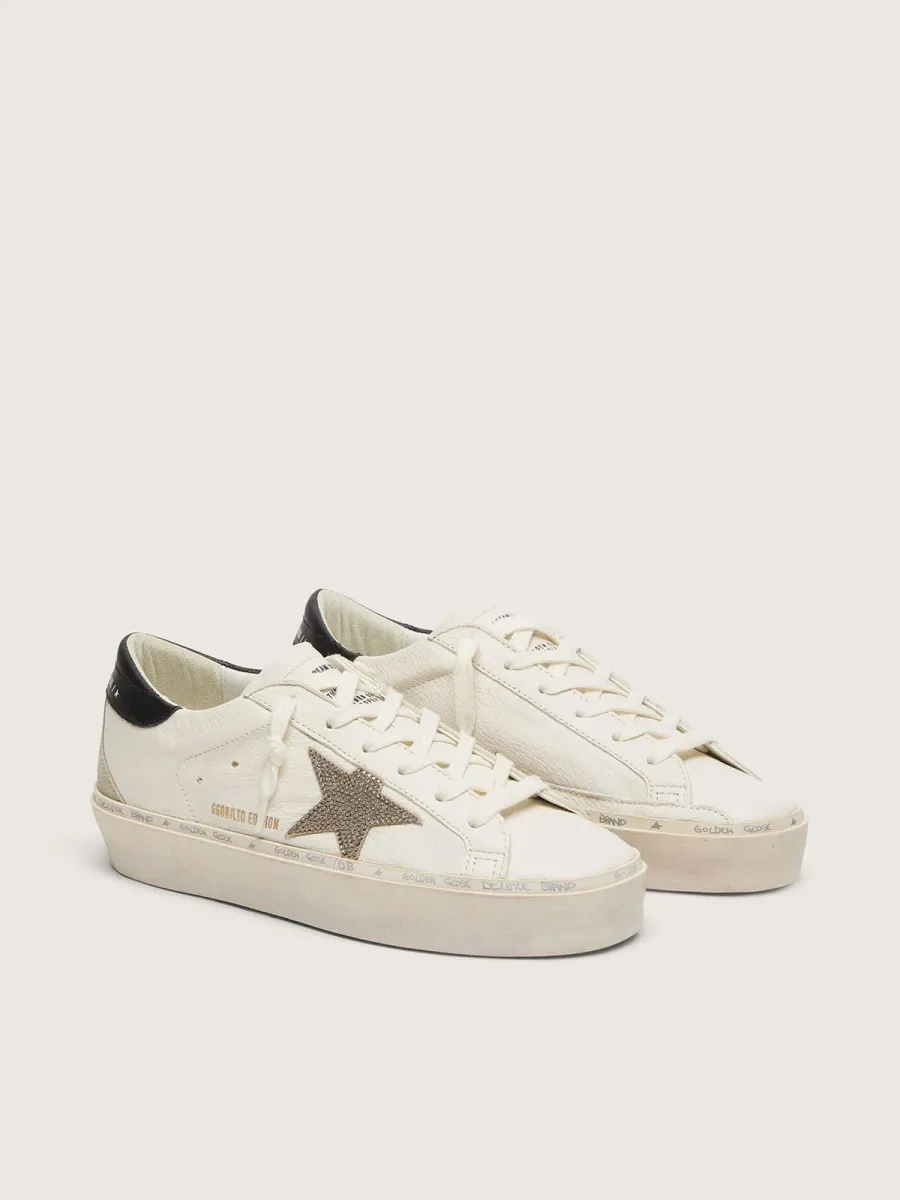 Hi Star  con stella in cristalli Swarovski e talloncino in pelle nera