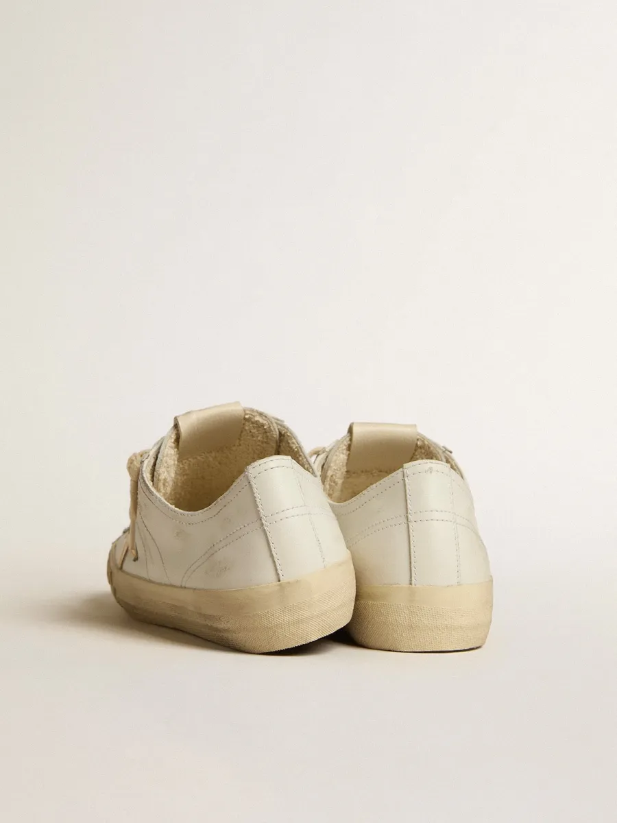 V-Star in pelle bianca con stella in pelle laminata dorata