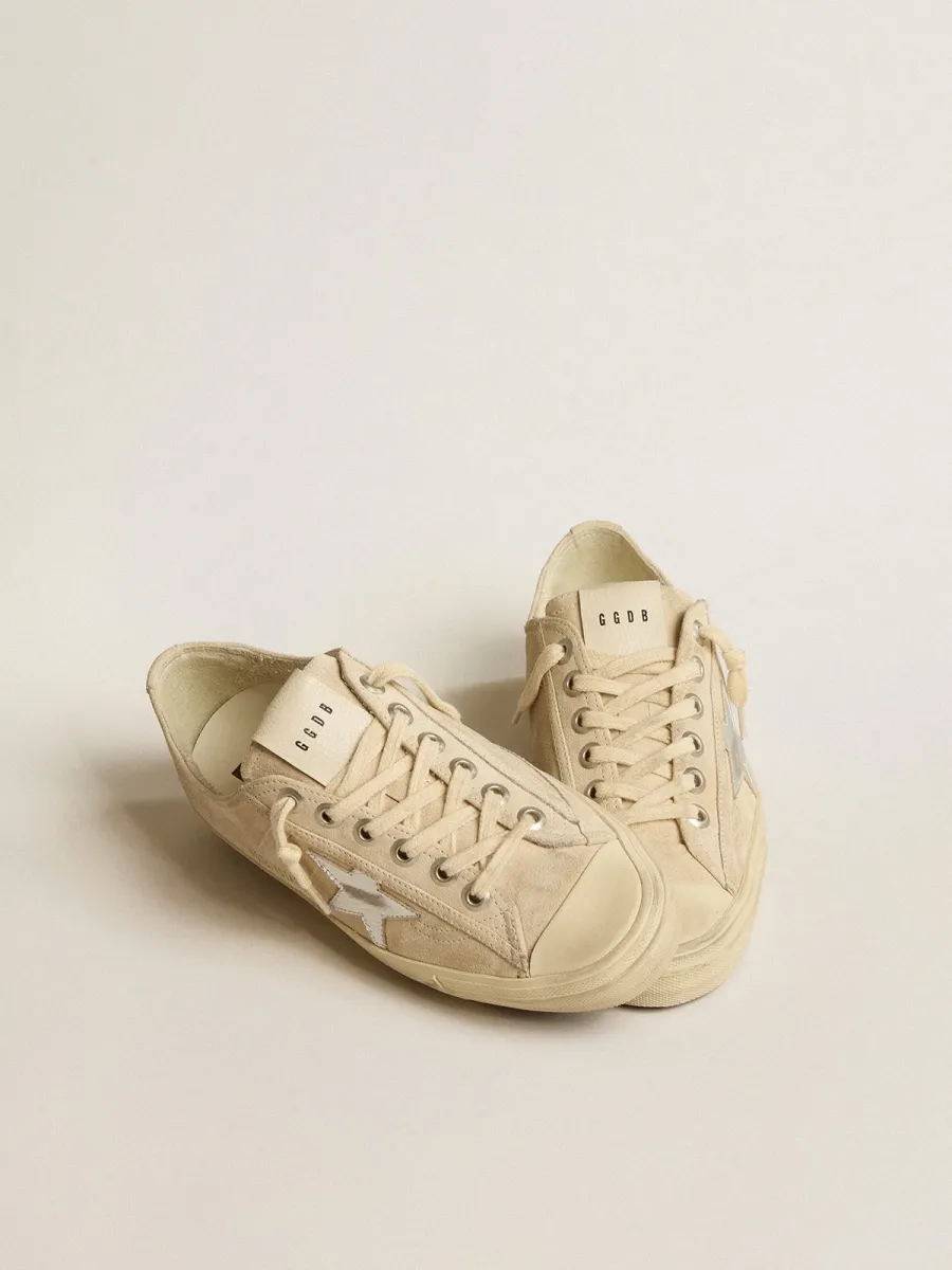V-Star Donna in suede color perla con stella in pelle laminata argento