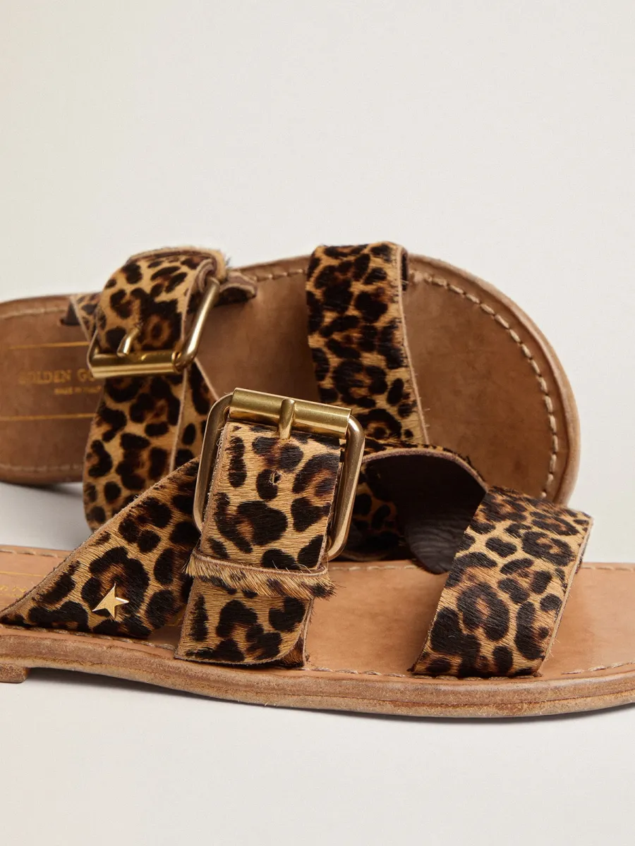 Sandali bassi Margaret Donna in cavallino leopardato