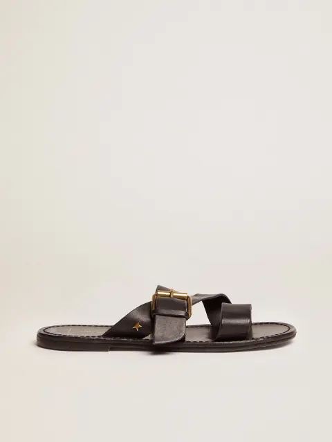 Sandali bassi Margaret Donna in pelle resinata nera