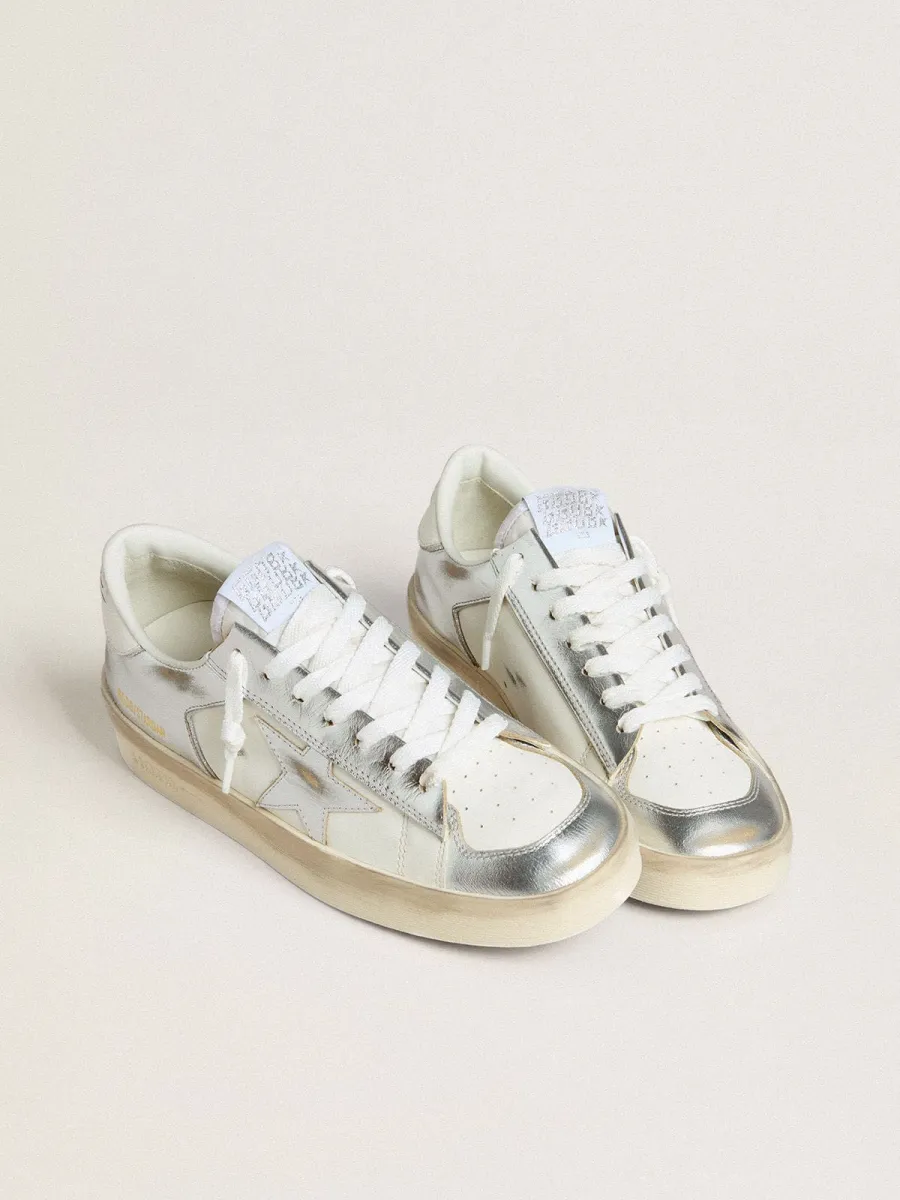 Stardan in pelle laminata argento con talloncino bianco