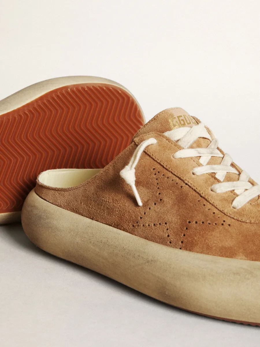 Space-Star Sabot Donna in suede tabacco con stella traforata