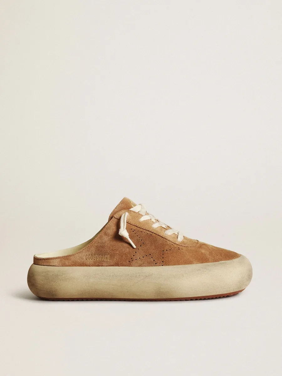 Space-Star Sabot Donna in suede tabacco con stella traforata