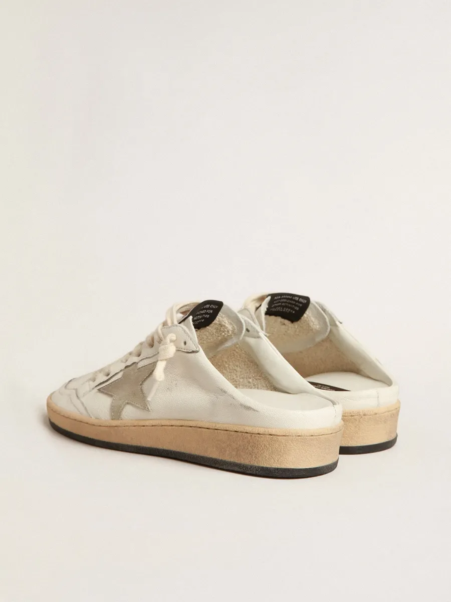 Ball Star Sabot in nappa con stella in suede grigio ghiaccio