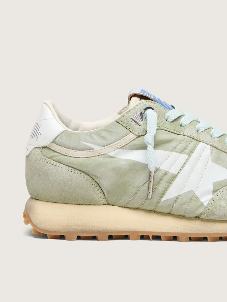 Marathon donna in nylon verde salvia con stella bianca